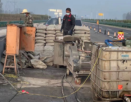 盈江高速路病害处理